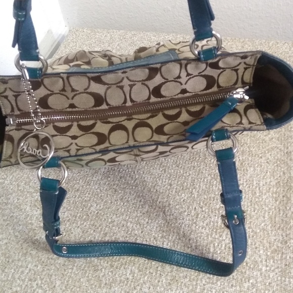 Coach Jacquard Teal Leather Trim Shoulder Bag. - Picture 6 of 8